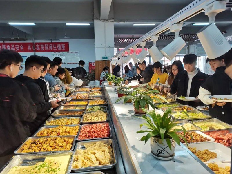 团餐服务如何做到标准化与规范化？听听一线厨师怎么说